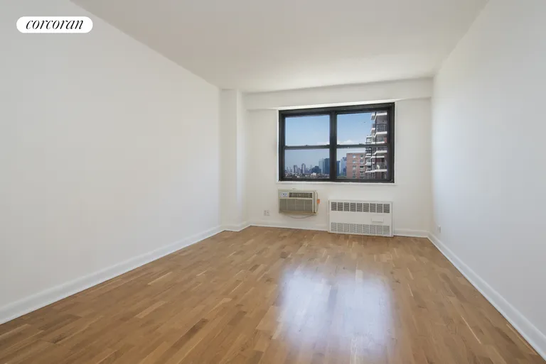 New York City Real Estate | View 39-60 54th Street, 7U | room 7 | View 8