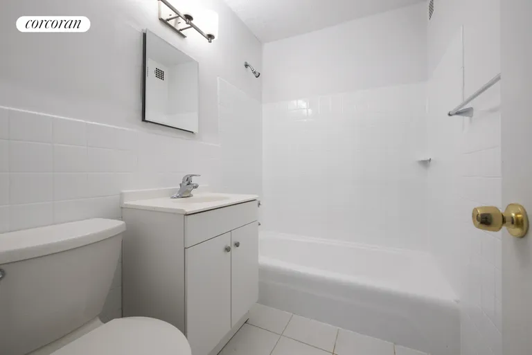 New York City Real Estate | View 39-60 54th Street, 7U | room 11 | View 12