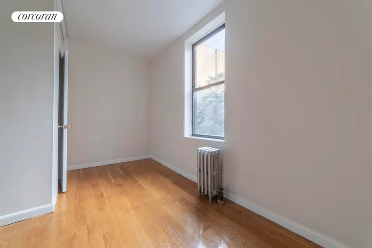 New York City Real Estate | View 180-182 Borinquen Place, 30 | room 2 | View 3