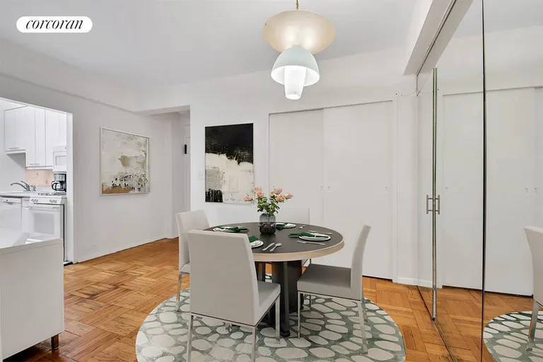 New York City Real Estate | View 1 Gracie Terrace, 5H | Dining Bay/ Foyer | View 2