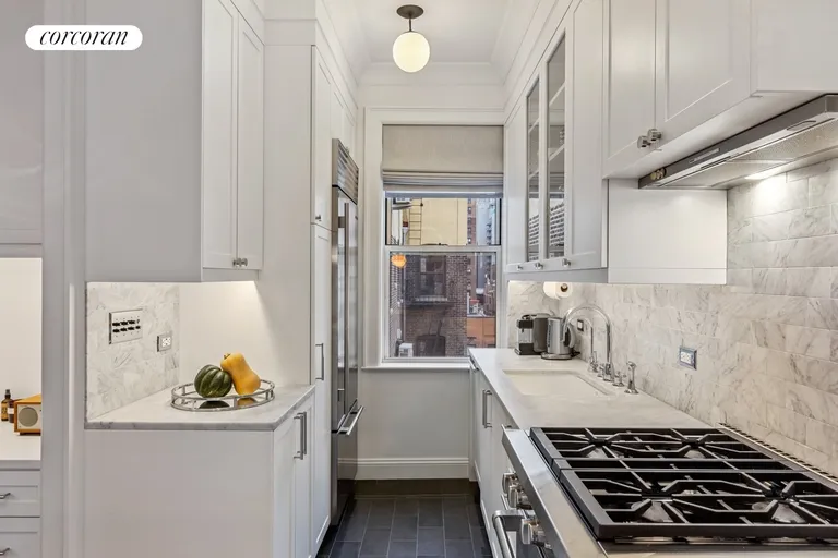 New York City Real Estate | View 210 West 21st Street, 7RE | room 4 | View 5