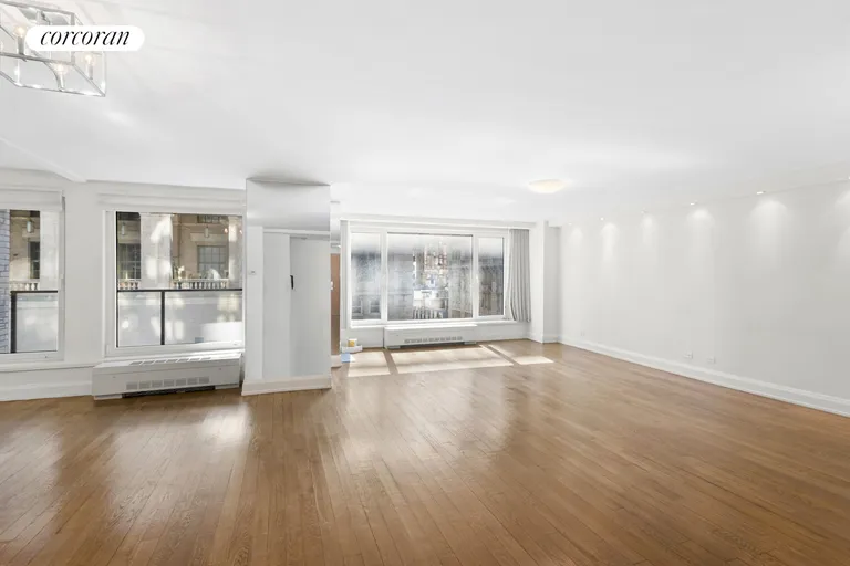 New York City Real Estate | View 200 Central Park South, 14/15I | Dining Area | View 2