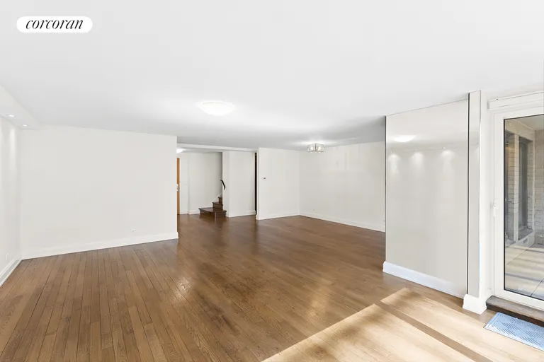 New York City Real Estate | View 200 Central Park South, 14/15I | Living Room | View 4