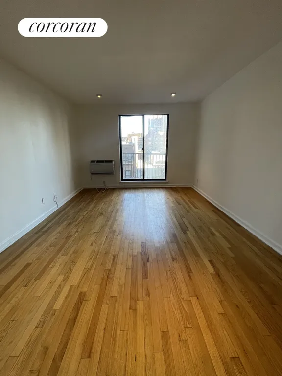 New York City Real Estate | View 435 East 86th Street, 5K | 1 Bed, 1 Bath | View 1