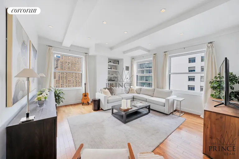 New York City Real Estate | View 88 Greenwich Street, 1809 | room 1 | View 2