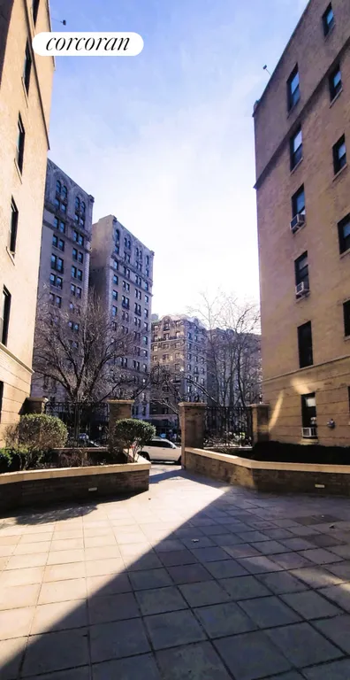 New York City Real Estate | View 779 Riverside Drive, B52 | room 93 | View 94