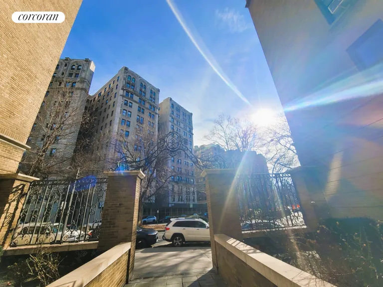 New York City Real Estate | View 779 Riverside Drive, B52 | room 95 | View 96