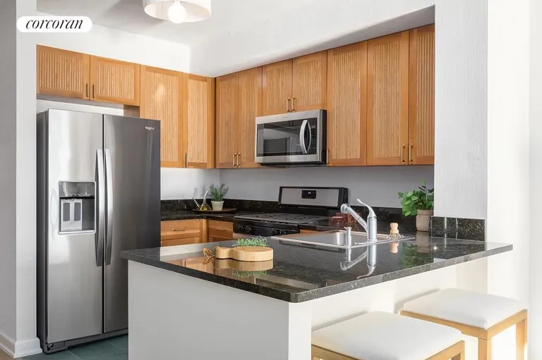 New York City Real Estate | View 20 River Terrace, 5J | Kitchen | View 4