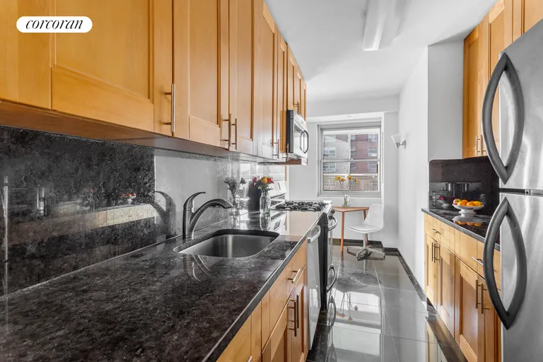New York City Real Estate | View 70 LaSalle Street, 12A | Eat-in KITCHEN | View 6