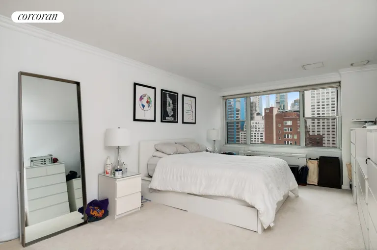 New York City Real Estate | View 340 East 64th Street, 21A | Bedroom | View 4