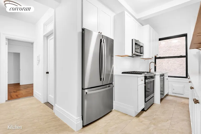 New York City Real Estate | View 124 East 84th Street, 3A | room 3 | View 4