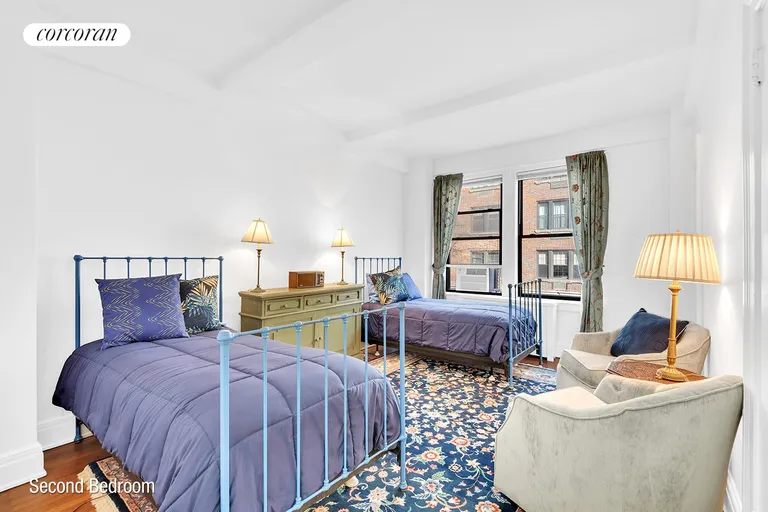 New York City Real Estate | View 124 East 84th Street, 3A | room 7 | View 8