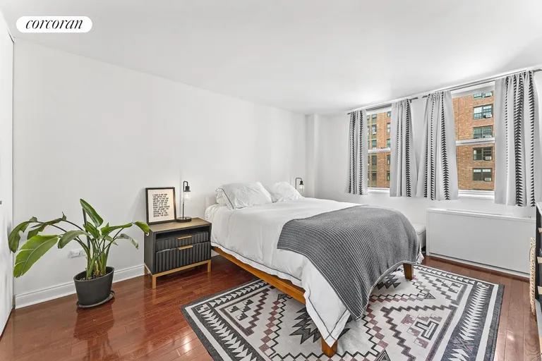 New York City Real Estate | View 420 West 23rd Street, 9B | room 3 | View 4
