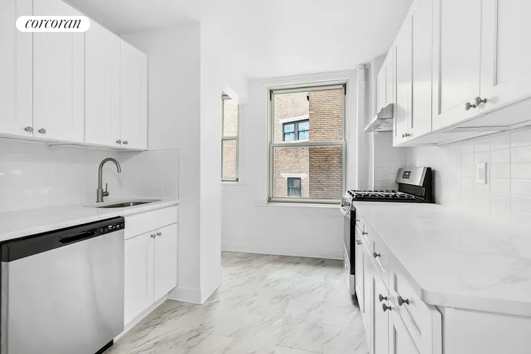 New York City Real Estate | View 65 Central Park West, 14E | Kitchen | View 6