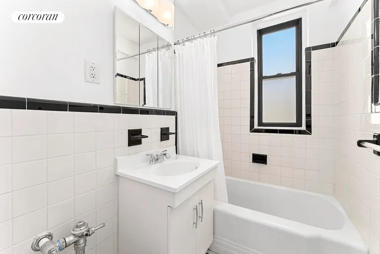 New York City Real Estate | View 30 East 9th Street, 6II | Windowed Bathroom! | View 5