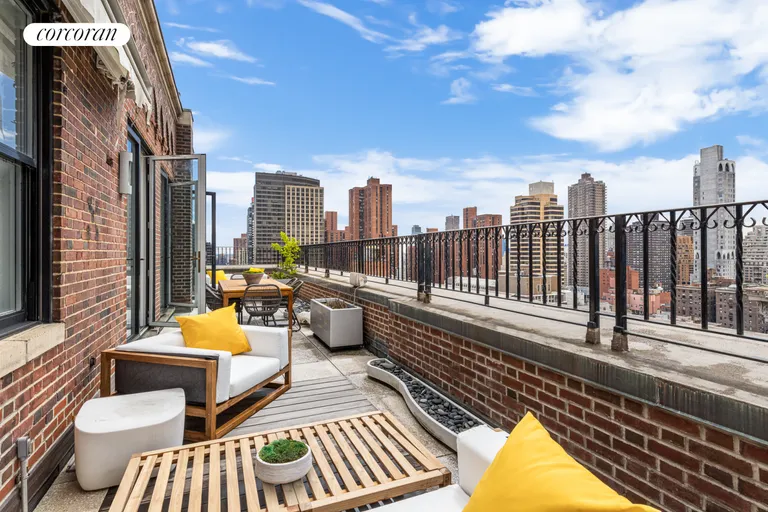 New York City Real Estate | View 1185 Park Avenue, 16/17F | Outdoor | View 13