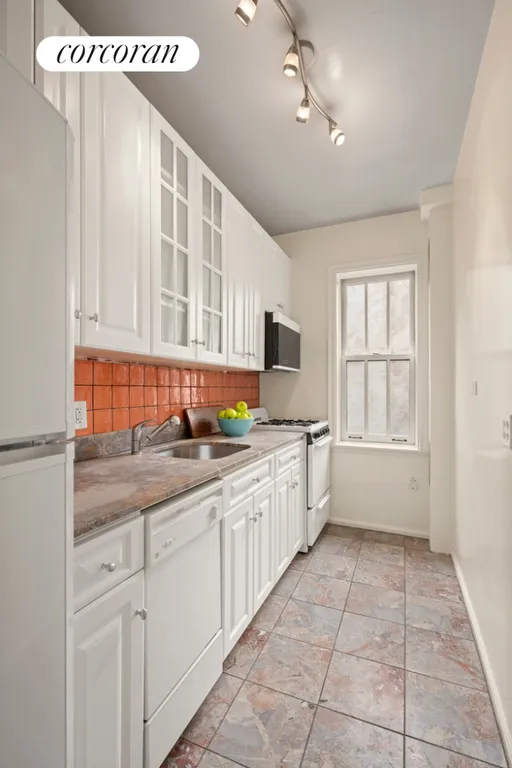 New York City Real Estate | View 2 Grove Street, 3F | room 7 | View 8