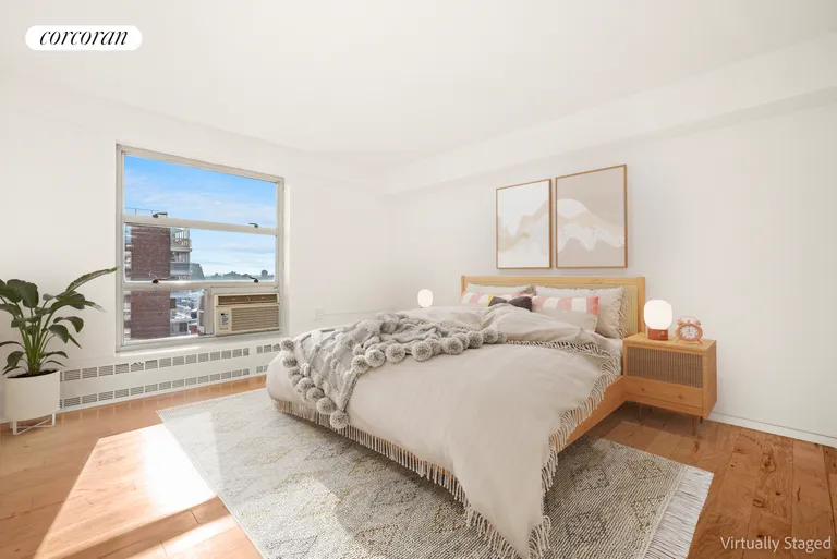 New York City Real Estate | View 80 LaSalle Street, 19F | room 7 | View 8
