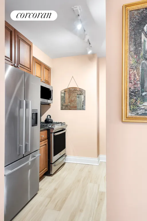 New York City Real Estate | View 1760 Second Avenue, 16D | room 3 | View 4