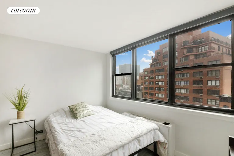 New York City Real Estate | View 225 East 36th Street, 8H | room 4 | View 5