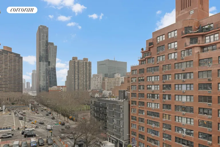 New York City Real Estate | View 225 East 36th Street, 8H | room 7 | View 8