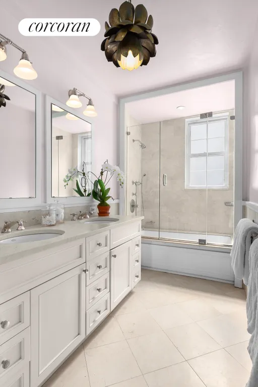 New York City Real Estate | View 1185 Park Avenue, 5F | Primary Bathroom | View 10