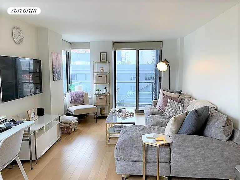 New York City Real Estate | View 270 West 17th Street, 8G | room 2 | View 3