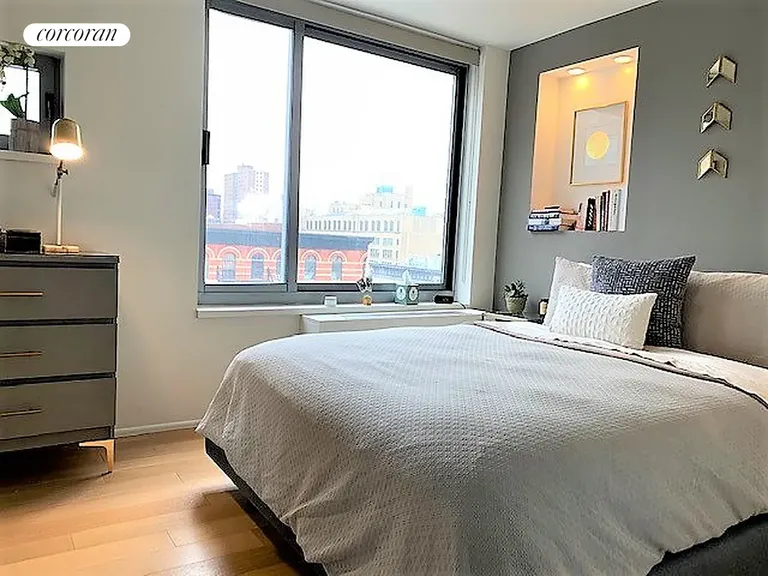 New York City Real Estate | View 270 West 17th Street, 8G | room 18 | View 19