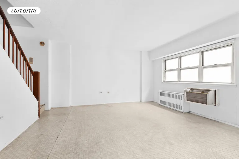 New York City Real Estate | View 609 Columbus Avenue, 4P | room 1 | View 2