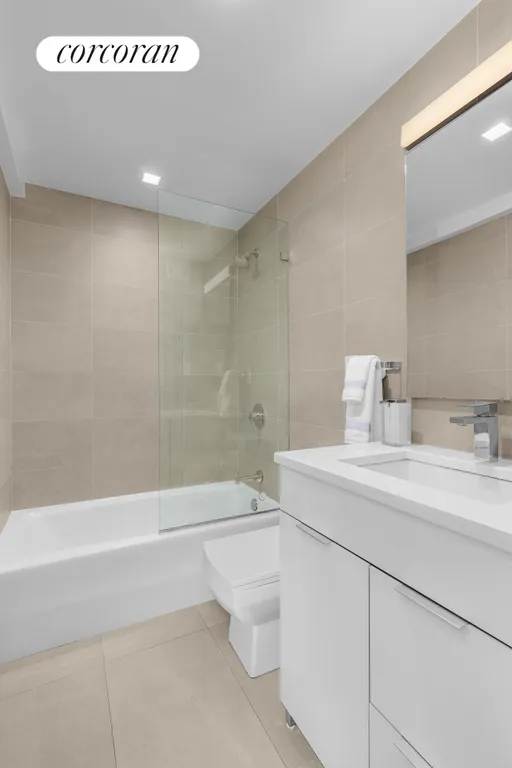 New York City Real Estate | View 255 West 85th Street, 3AB | Full Bathroom | View 7