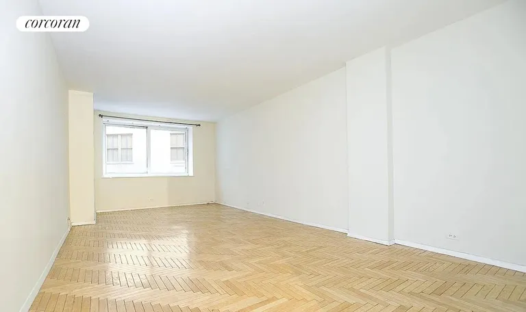 New York City Real Estate | View 106 Central Park South, 4M | 1 Bath | View 1
