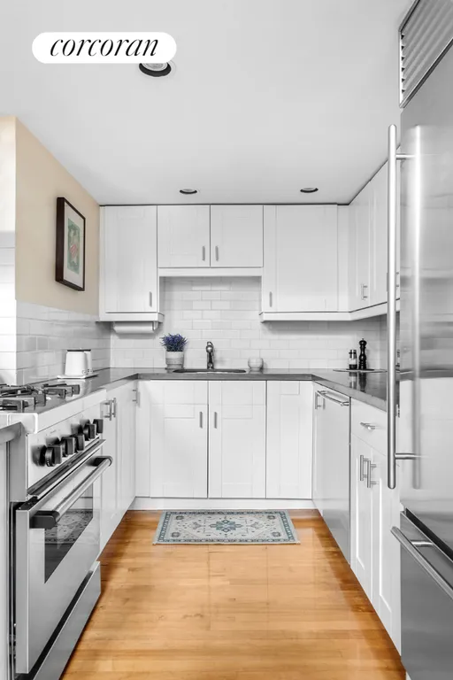 New York City Real Estate | View 174 Pacific Street, 1B | Kitchen | View 4