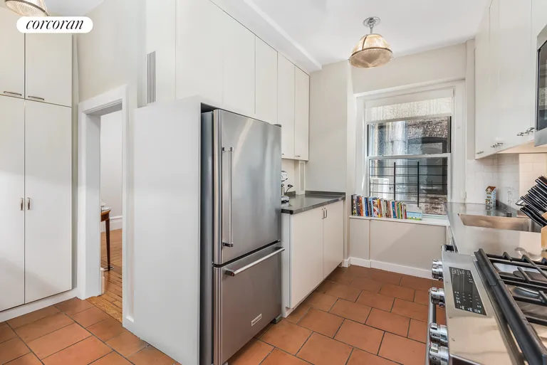 New York City Real Estate | View 316 West 79th Street, 4E | room 3 | View 4