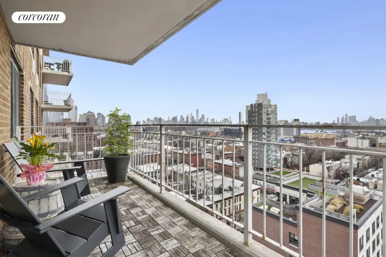 New York City Real Estate | View 185 Hall Street, 1515 | room 2 | View 3