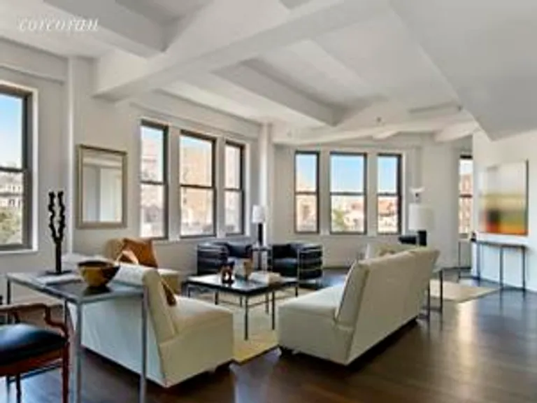 New York City Real Estate | View 147 Waverly Place, 7 | 4 Beds, 3 Baths | View 1