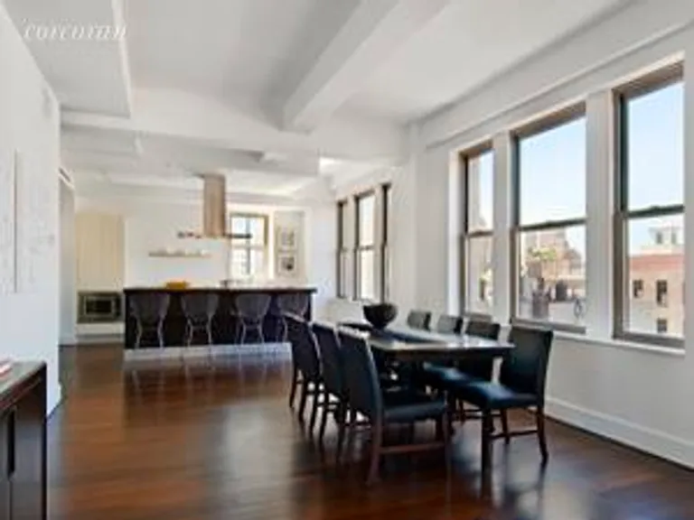 New York City Real Estate | View 147 Waverly Place, 7 | room 2 | View 3