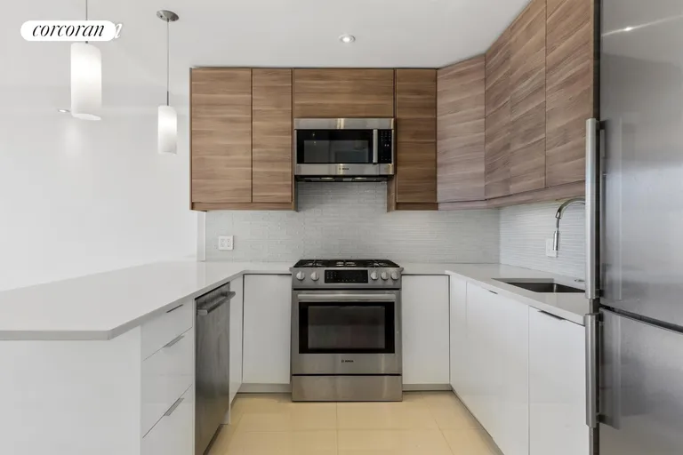 New York City Real Estate | View 255 East 49th Street, 25C | Kitchen | View 2