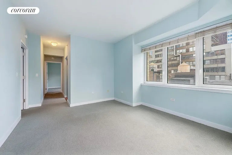New York City Real Estate | View 425 Fifth Avenue, 22B | room 1 | View 2