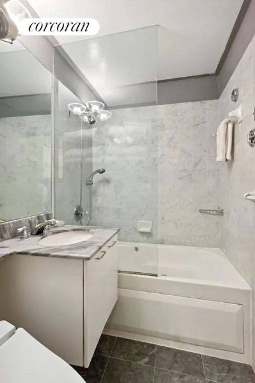New York City Real Estate | View 225 East 57th Street, 12J | Full Bathroom | View 4