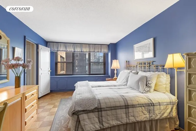 New York City Real Estate | View 111 East 85th Street, 20D | Bedroom | View 8