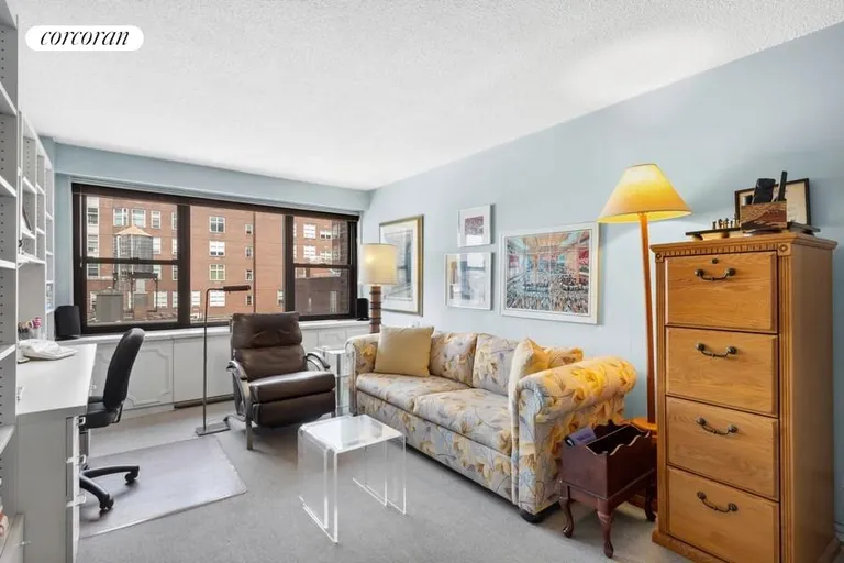 New York City Real Estate | View 111 East 85th Street, 20D | Bedroom | View 10