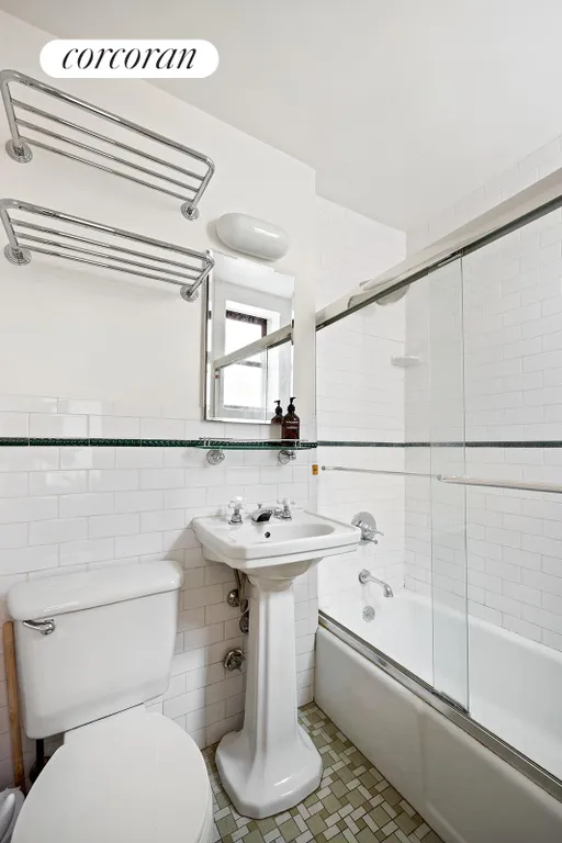 New York City Real Estate | View 333 West 21st Street, 4FE | room 3 | View 4