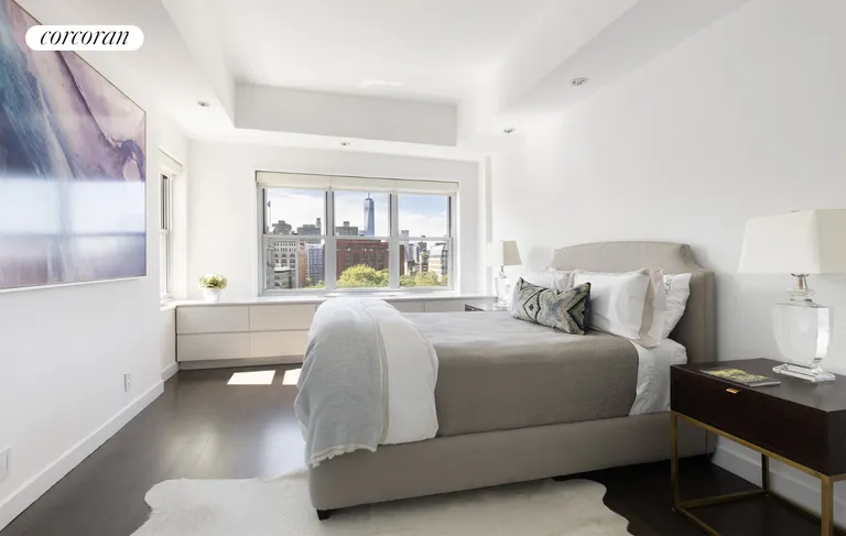 New York City Real Estate | View 20 East 9th Street, 14J | room 5 | View 6