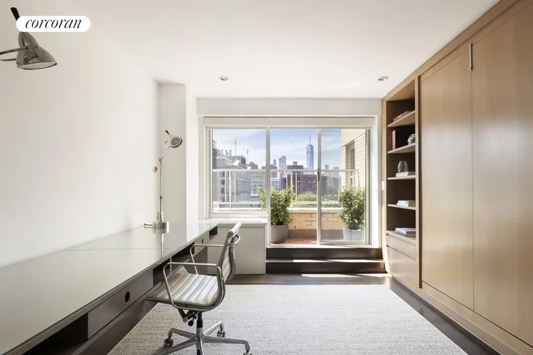 New York City Real Estate | View 20 East 9th Street, 14J | room 10 | View 11
