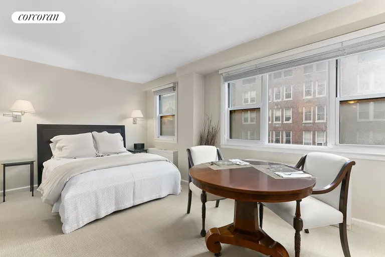 New York City Real Estate | View 123 East 75th Street, 5C | room 3 | View 4