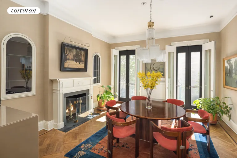 New York City Real Estate | View 10 Pineapple Street | room 2 | View 3