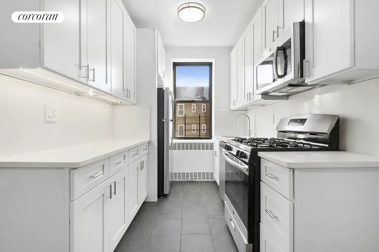 New York City Real Estate | View 108-50 71st Avenue, 6H | room 3 | View 4
