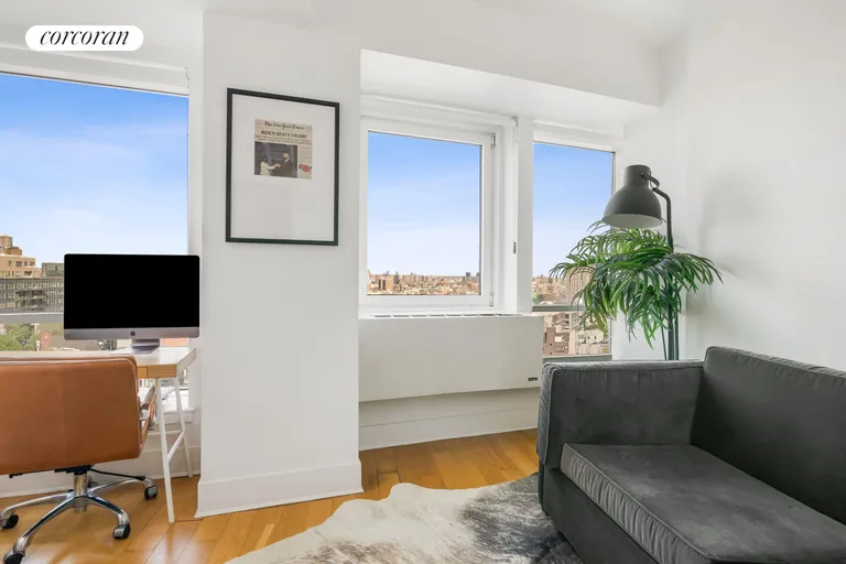 New York City Real Estate | View 440 Kent Avenue, 19D | room 10 | View 11