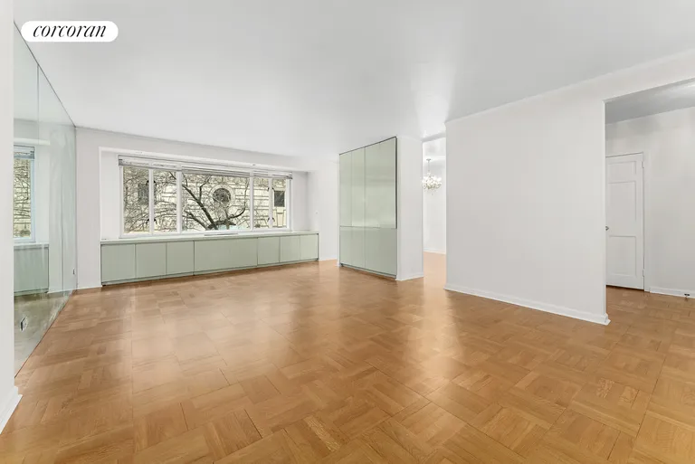 New York City Real Estate | View 179 East 70th Street, 2B | room 3 | View 4