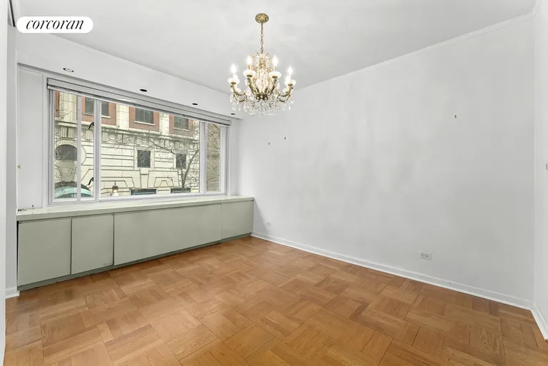 New York City Real Estate | View 179 East 70th Street, 2B | room 4 | View 5